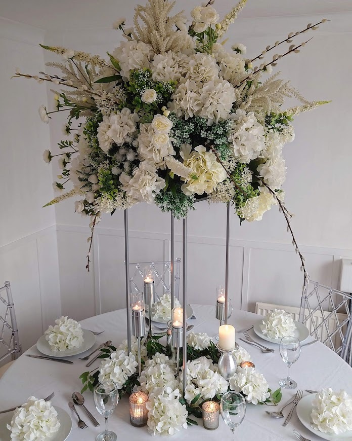 Large-white-hydrangea-and-willow-floral-design